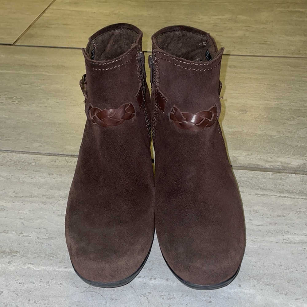 Clarks ankle boots - Picture 3 of 6